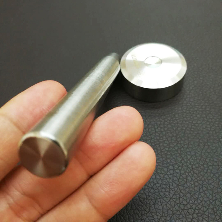 أداة تثبيت المسامير الجلدية، أ - مراجعة Rivet Setter Tool وسعره