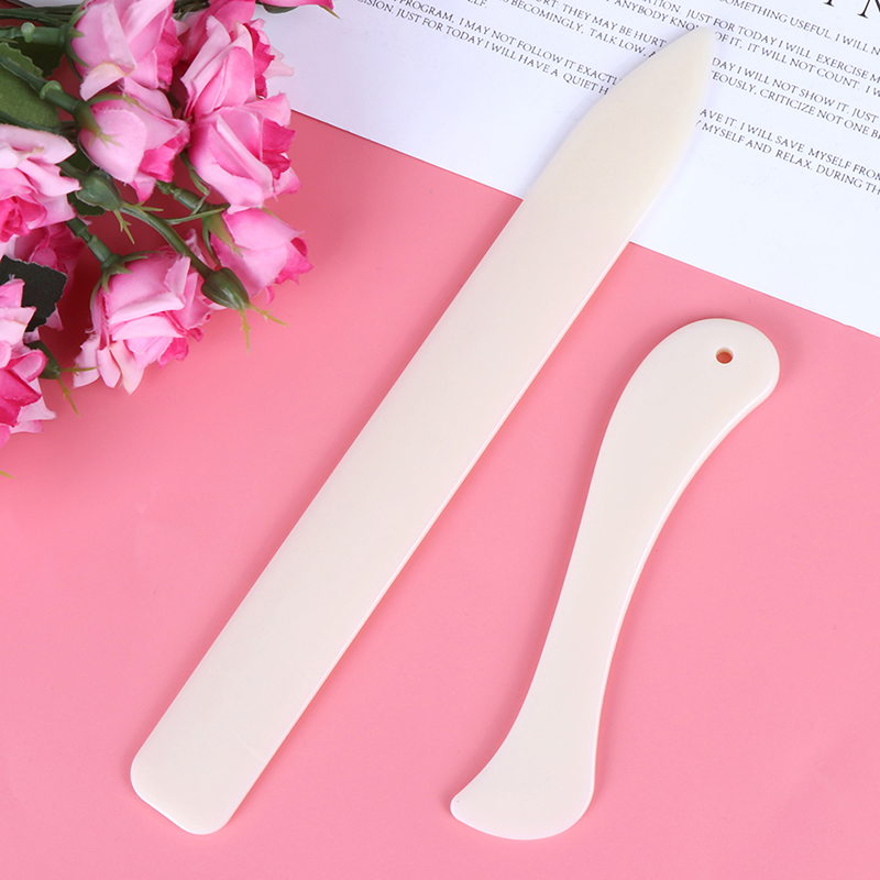 أدوات حرفية لمجلد العظام البلا - مراجعة Bone Folder Tool وسعره